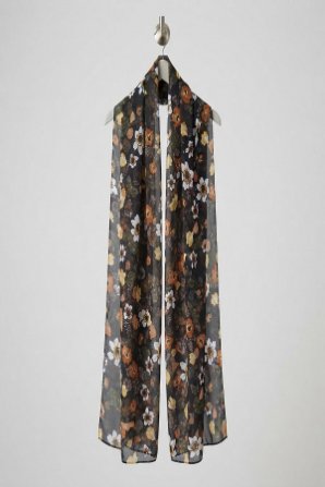 Printed Square Hijab Blossoms